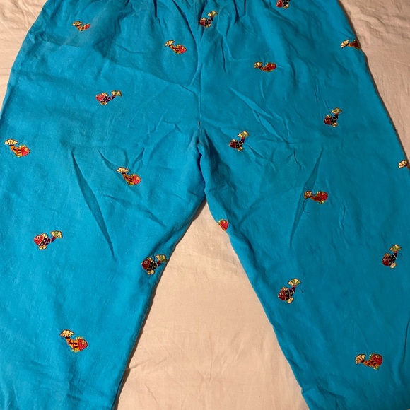 Fish pants - Picture 2 of 2
